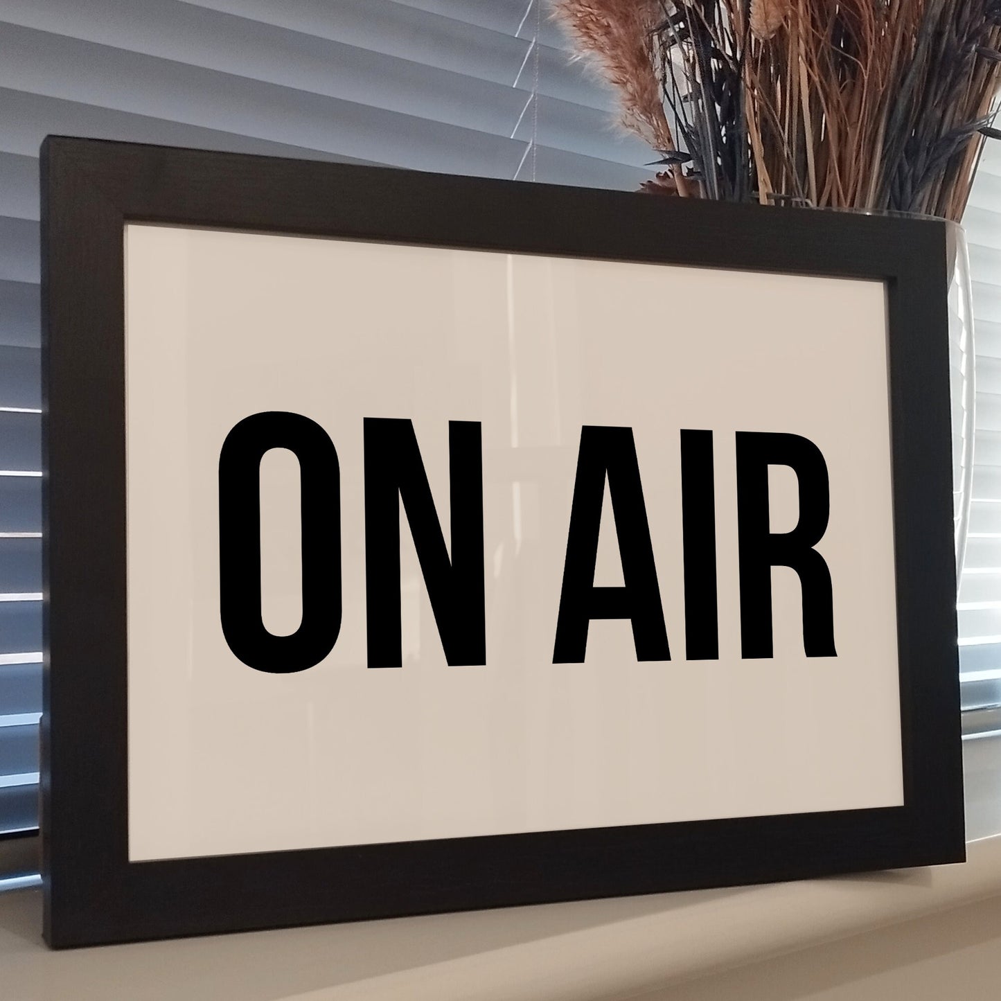 Retro ON AIR Sign Print, Streaming On Air Print, Youtube Twitch Gaming Gifts for Him, Retro Home Wall Decor, Studio Recording Wall Art